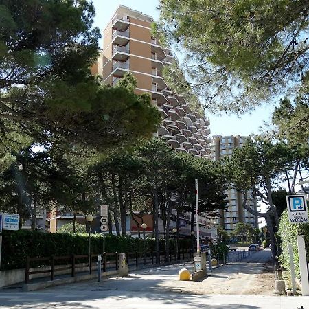 Nuovo Fronte Spiaggia, Terrazza Sul Mare E Piscina Линьяно-Саббьядоро Экстерьер фото